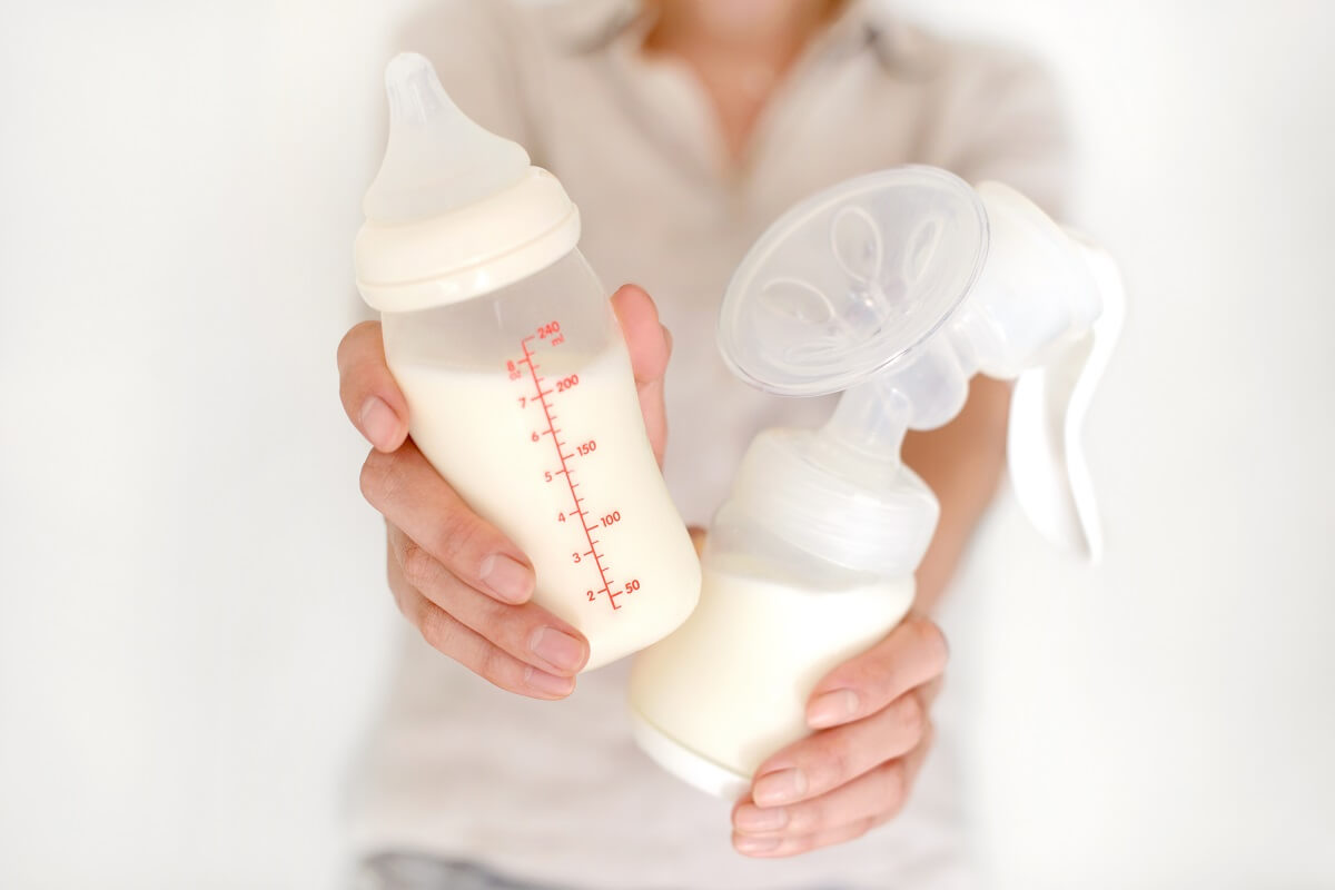 Pumping Breast Milk at Work Tips for Working Moms