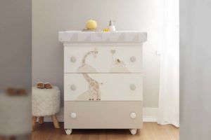 TRIS PALI Changing Table Featured Image